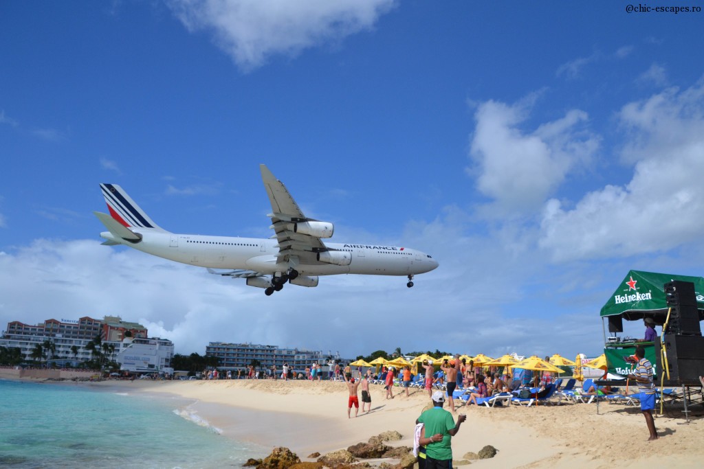 Airbus 340 landing at Maho Beach, St Maarten/ St Martin